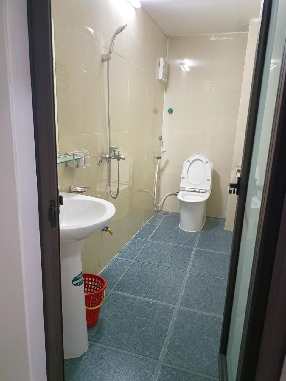 Lam Tung Hotel Dong Van - By Bay Luxury Ngoại thất bức ảnh