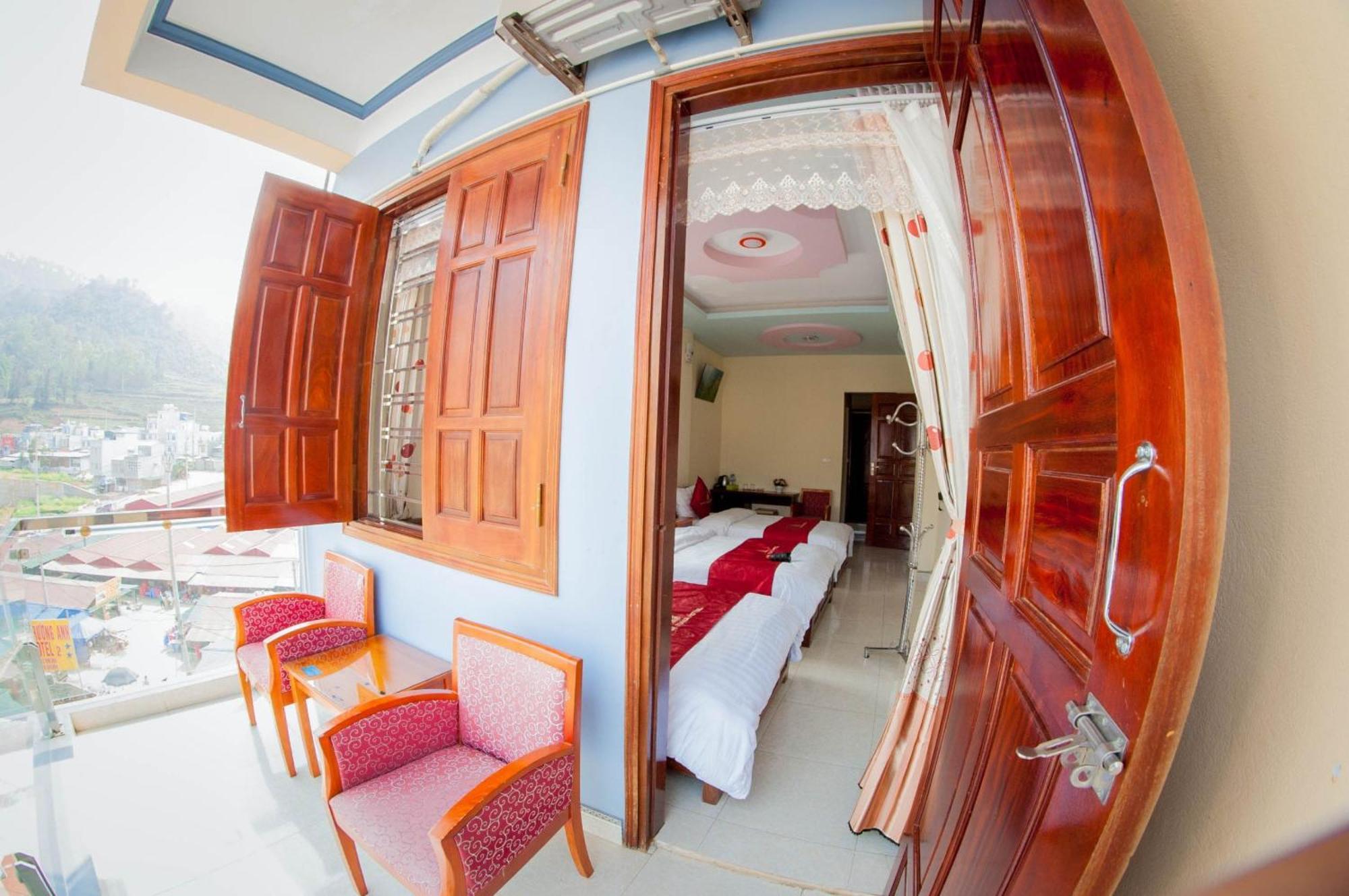 Lam Tung Hotel Dong Van - By Bay Luxury Ngoại thất bức ảnh